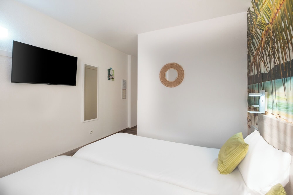 Superior Twin Room photo 2