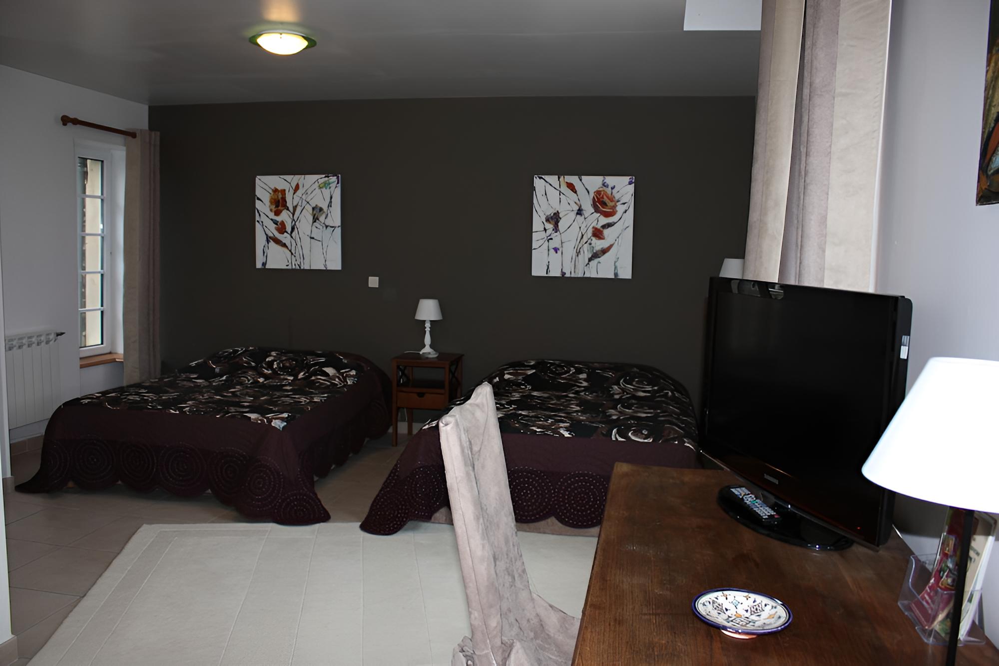 Family Room photo 1