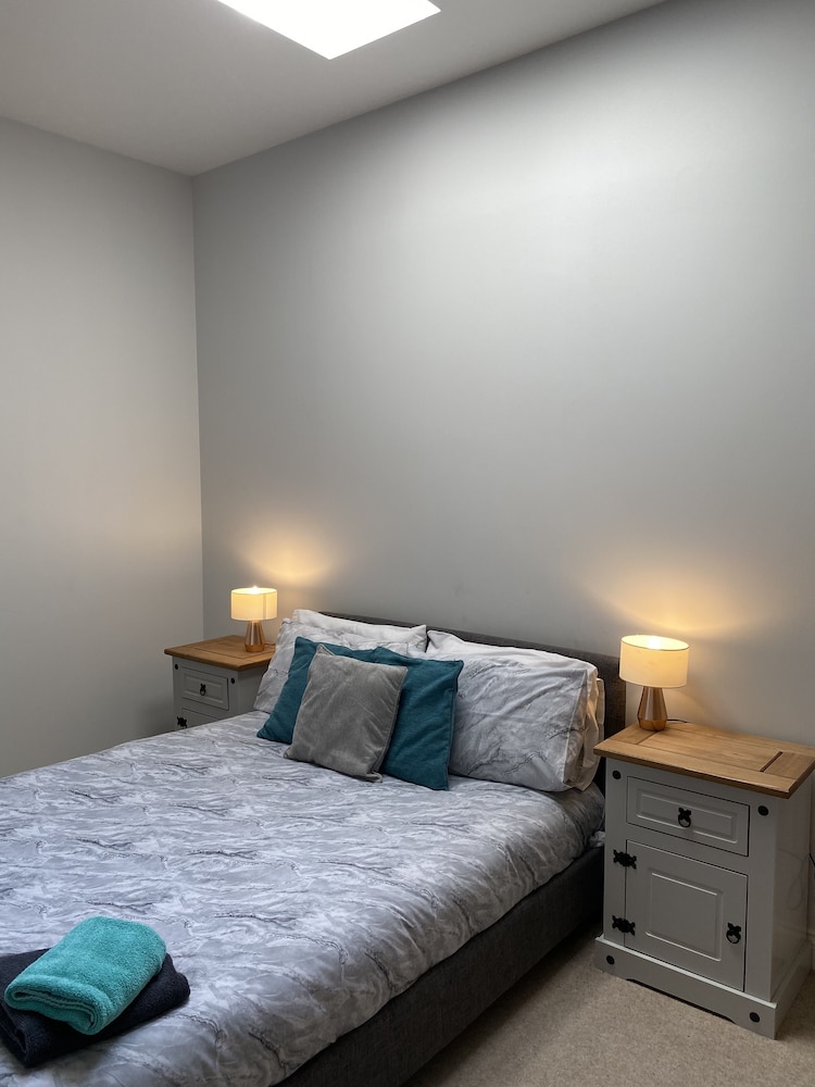 Apartment photo 2