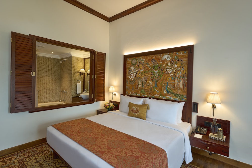 Grand Heritage Lake View King - Photo 3