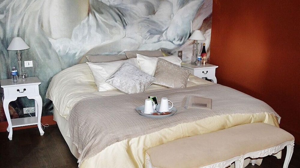 Suite photo 1