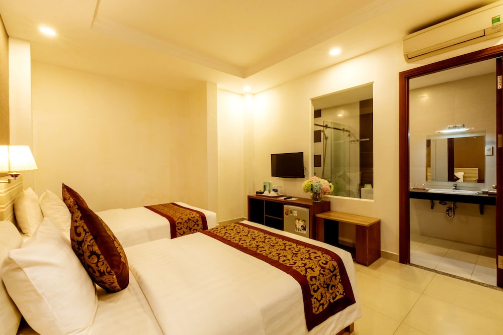 Deluxe Twin Room photo 2