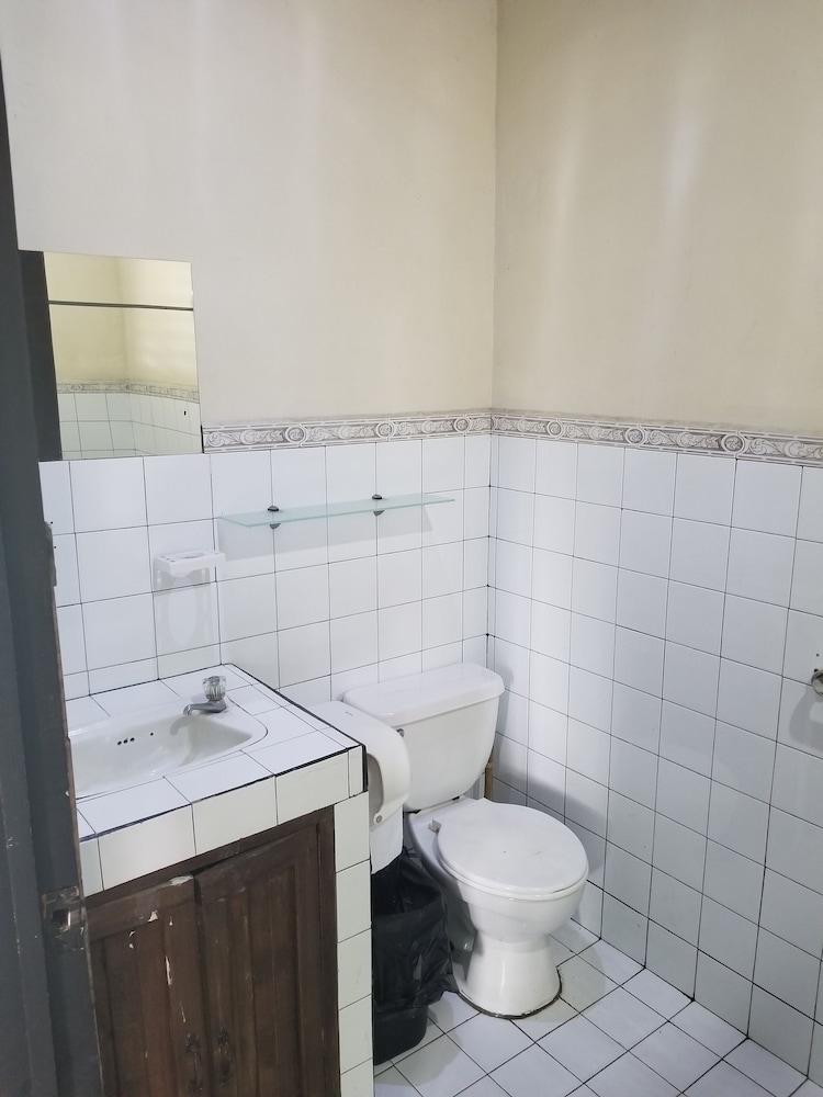 Family House, 3 Bedrooms, Kitchen, City View, photo 6