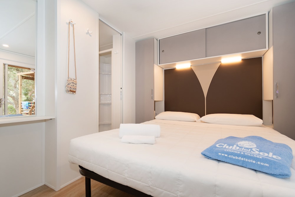 Lodge Deluxe with 3 bedrooms