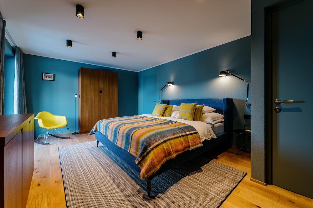 Luxury Apartment photo 2