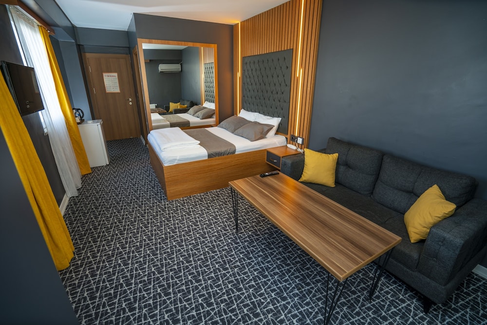 Standard Double Room photo 3