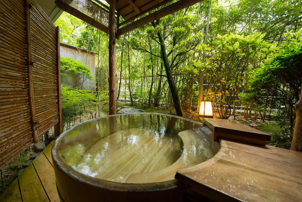 Garden View Western Room B (With Open Air Bath) 52m2