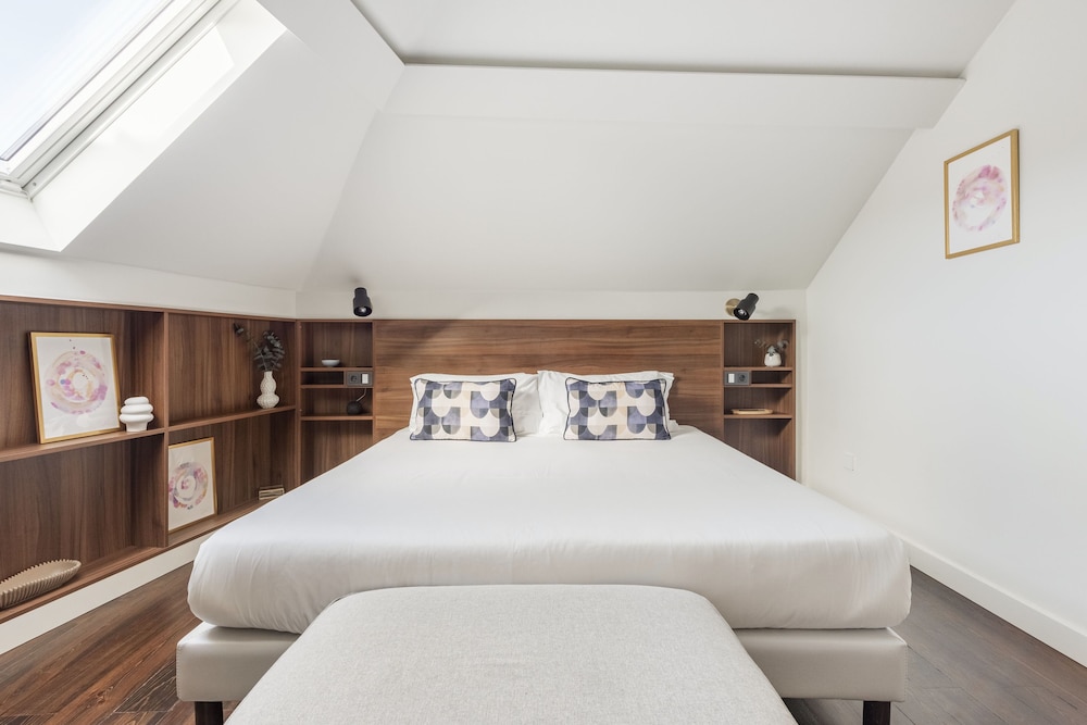 Deluxe Apartment, 3 Bedrooms, 2 Bathrooms, City View