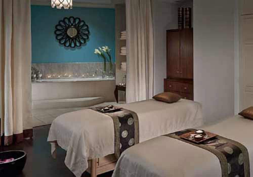Deluxe Twin Room, Accessible, Non Smoking photo 3