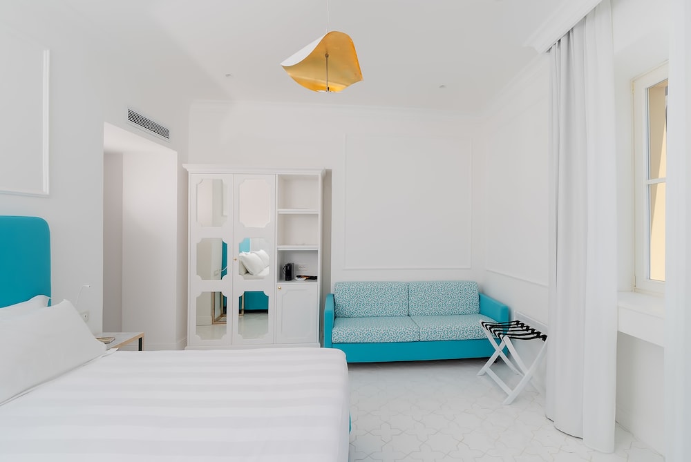 Deluxe Room, Balcony, Garden View - Photo 2