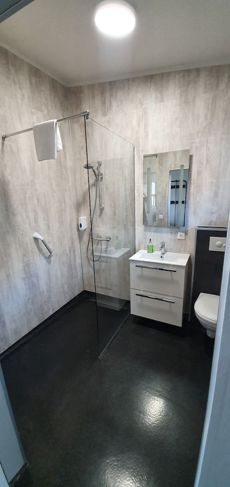 Triple Room, Private Bathroom photo 3