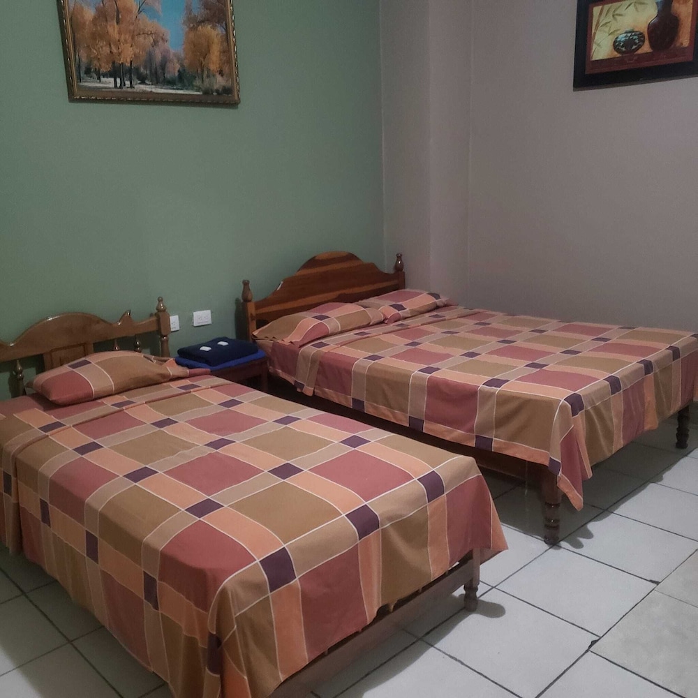 Basic Single Room, Accessible photo 3