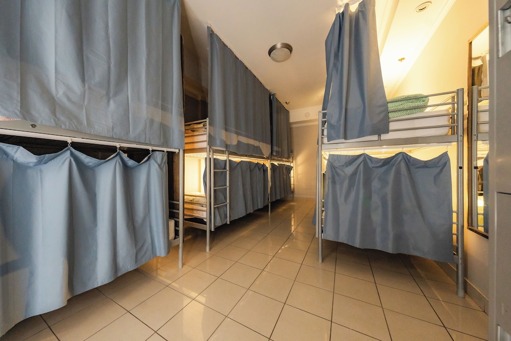 Bed in 8-Bed Female Dorm