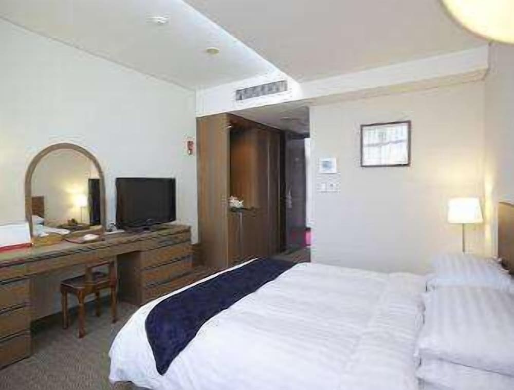 Room, 1 Double Bed, Non Smoking - Photo 7