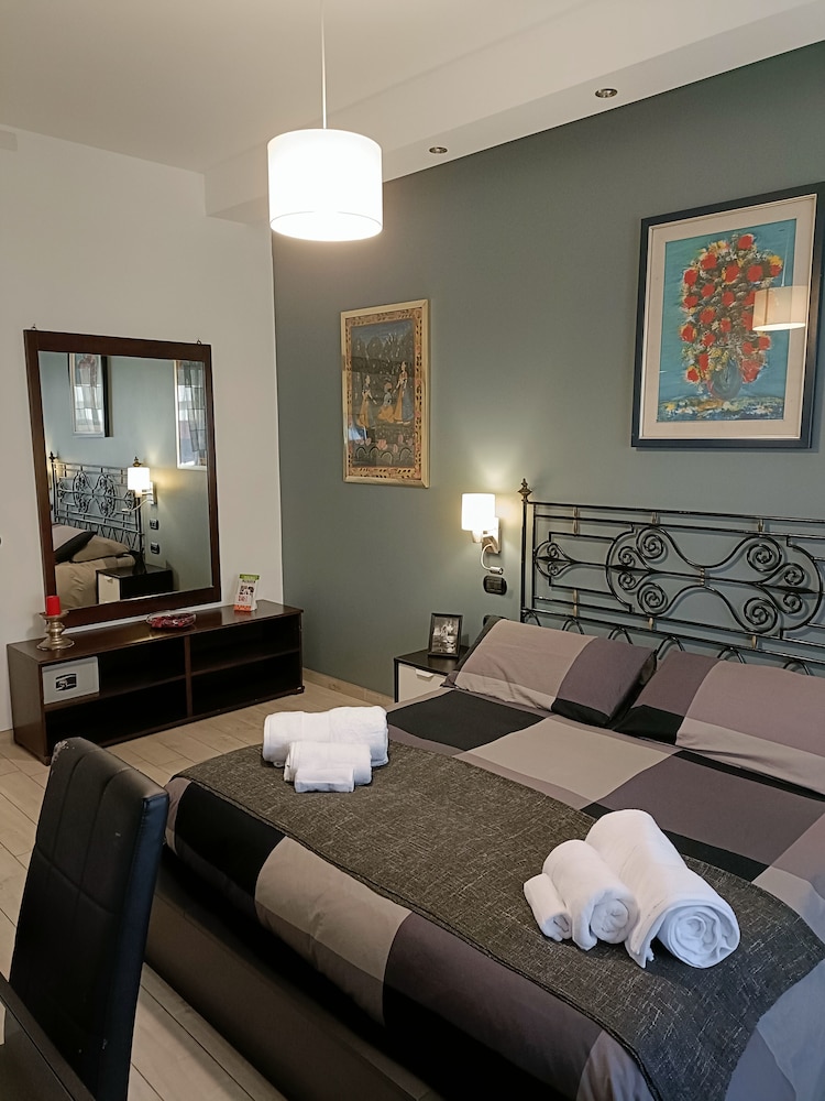 Comfort Apartment, 2 Bedrooms, Non Smoking, Ensuite photo 3
