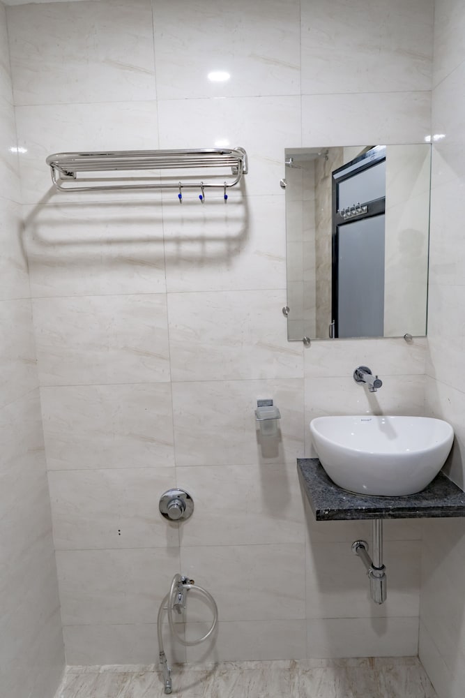 Three Bed AC Room - Photo 13