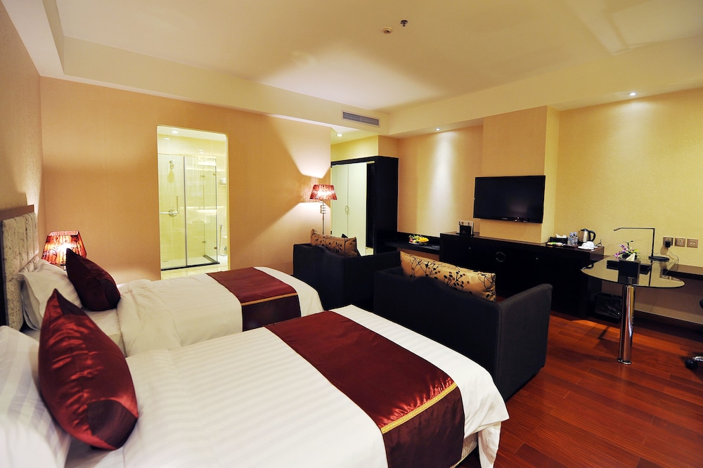 Premier Deluxe Twin Room photo 1