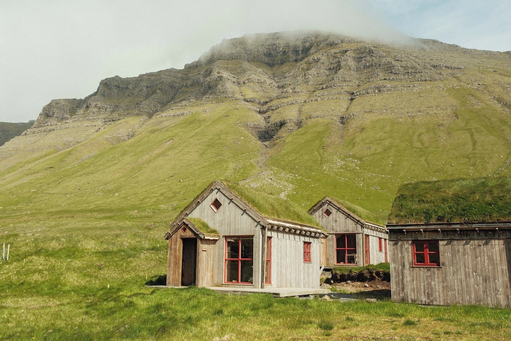Múlafossur Cottage no 2: Tjaldurssmáttan photo 2