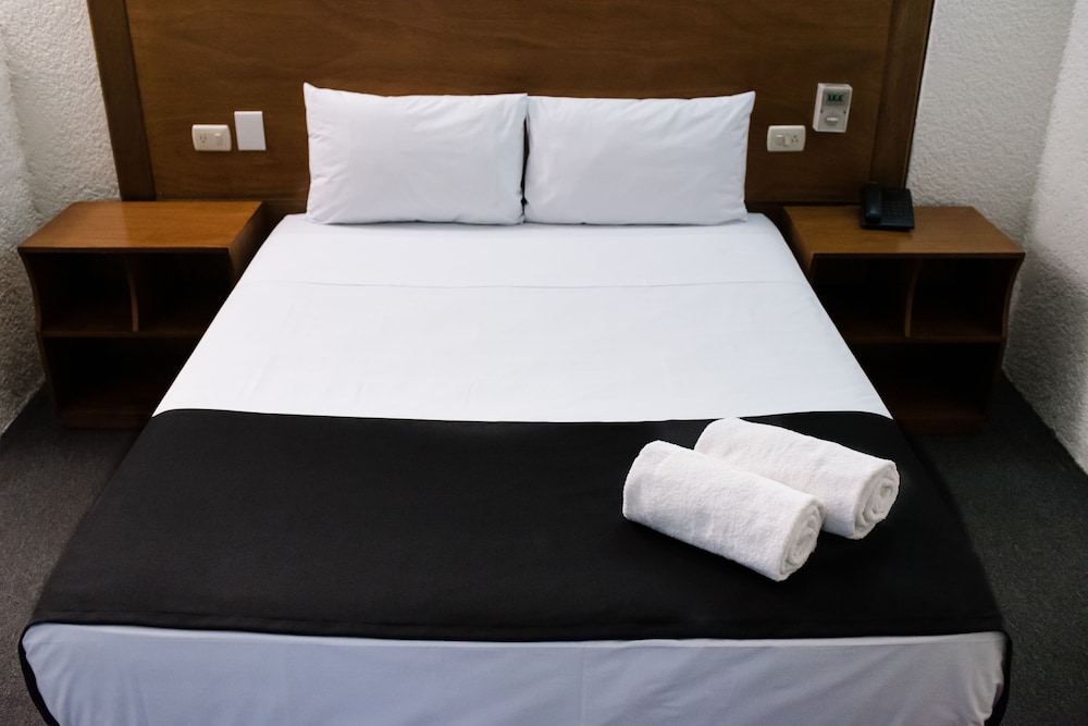 Double Room - Photo 3