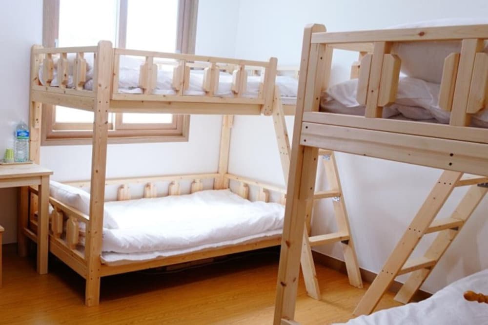 Room (4 Female Dormitory)