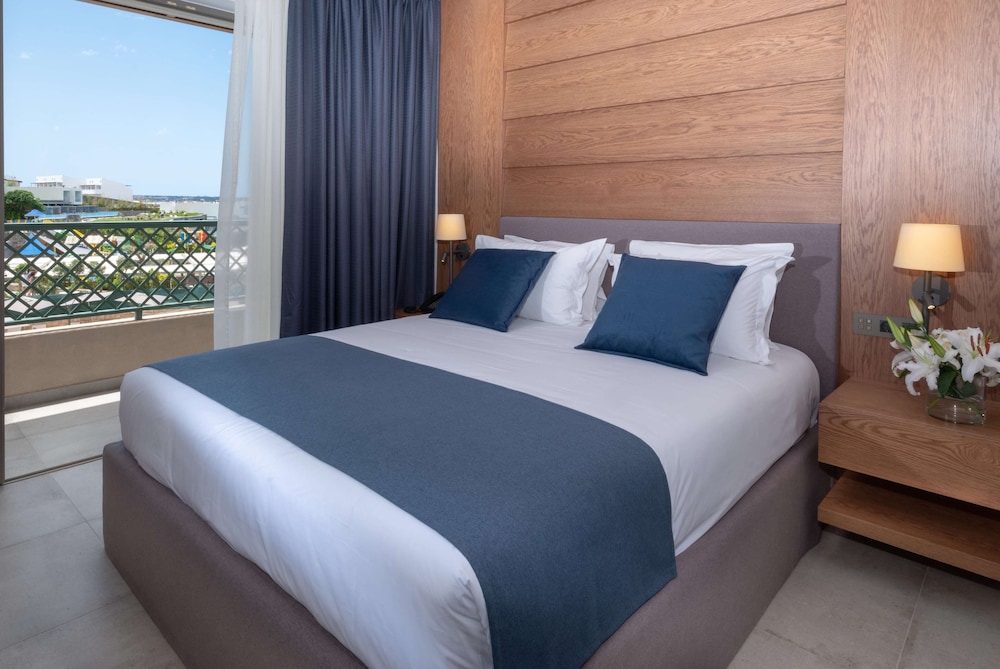 Royal Suite, 2 Bedrooms, Sea Facing