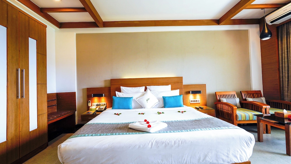 Deluxe Room - Photo 3