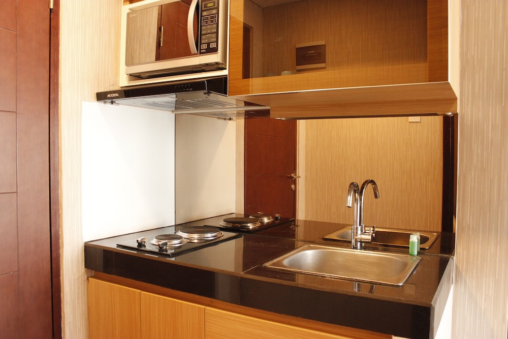 Room - Photo 14