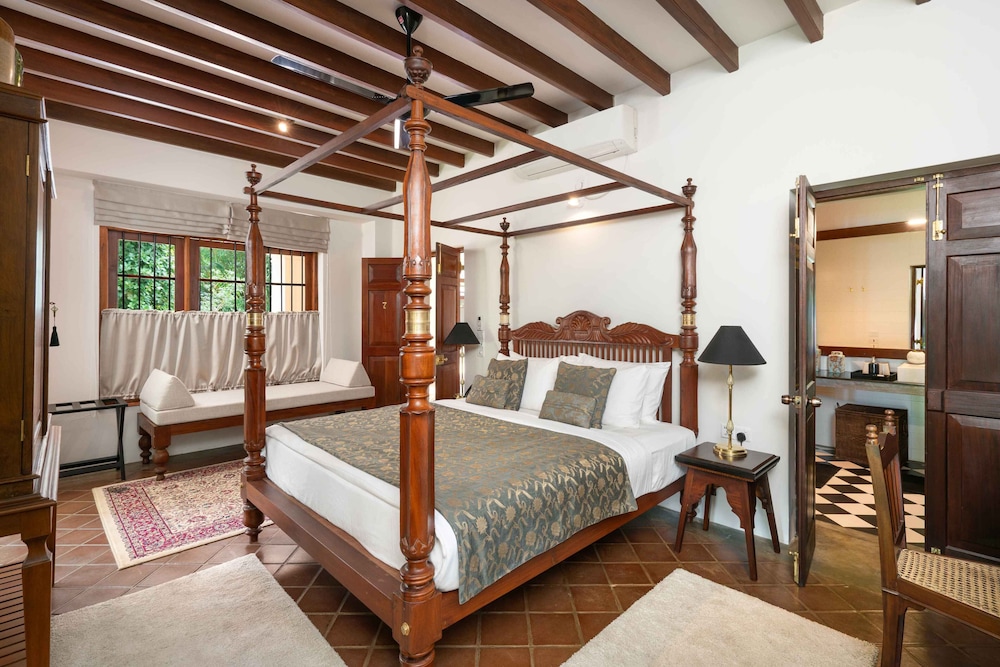 Superior Room - Photo 7