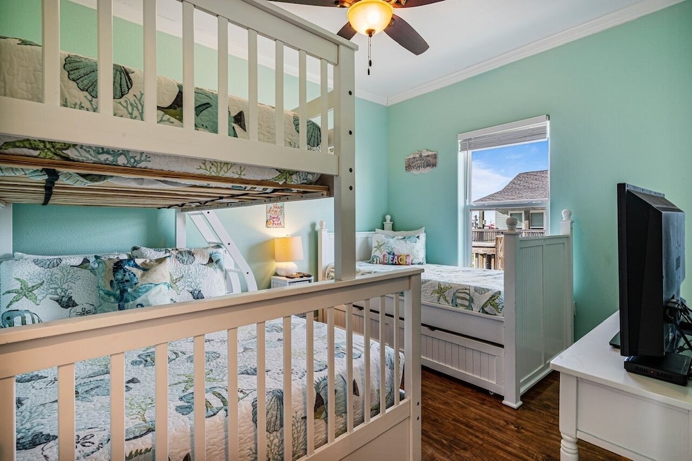 House, 3 Bedrooms photo 2