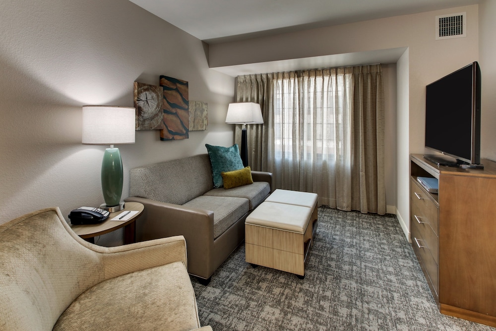 Suite, 1 Bedroom, Accessible Bathtub, Kitchen (Communications, Accessible Tub) - Photo 7