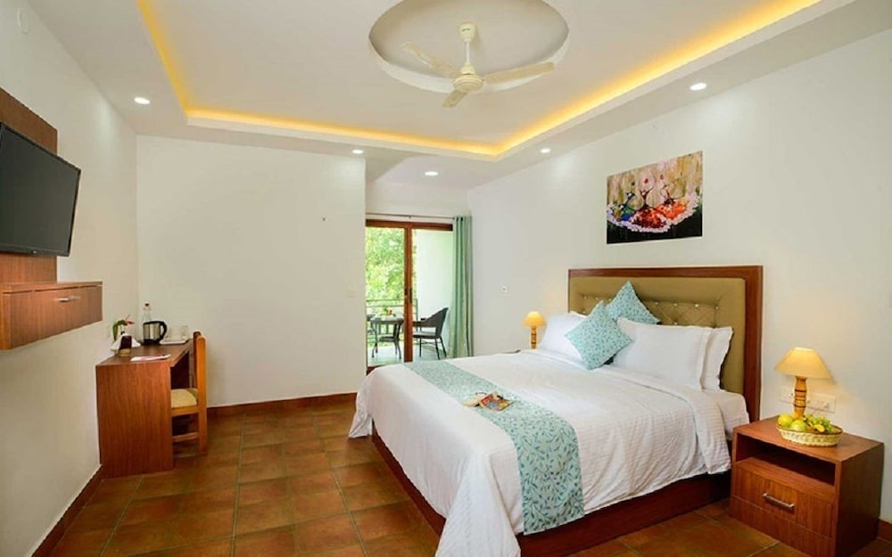 Plantation Room with Balcony photo 3