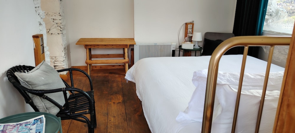 Comfort Double Room, Patio, Mountain View