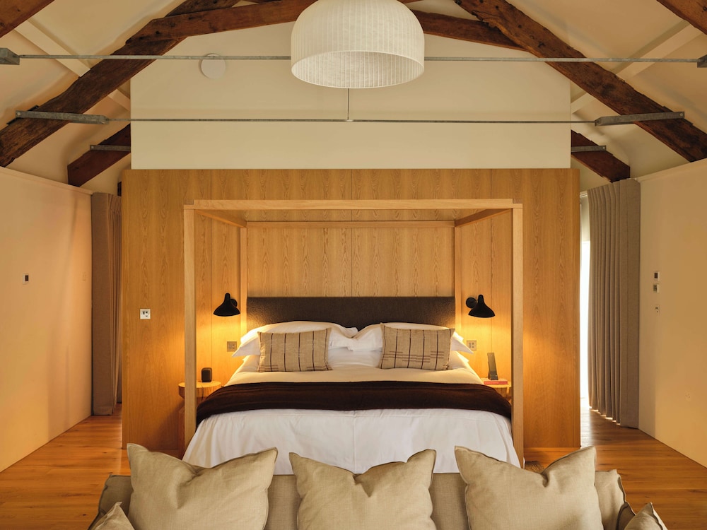 Deluxe Suite, Valley View