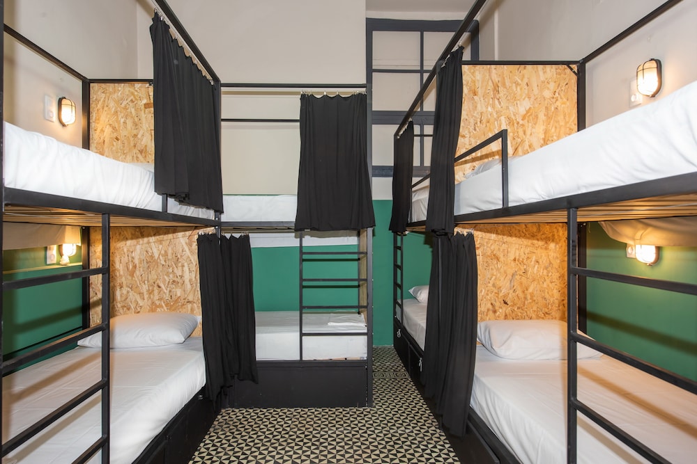 Comfort Shared Dormitory, Mixed Dorm (12 beds) photo 3