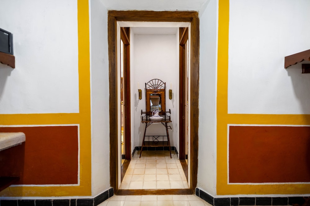 Premium Room - Photo 8