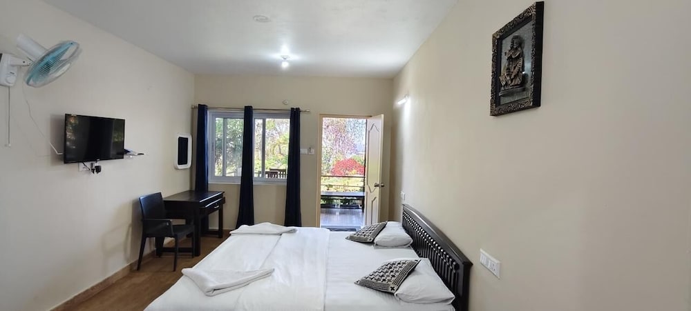 Deluxe Double Room, Balcony