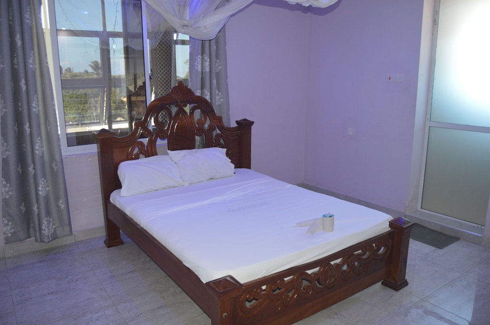 Business Suite photo 2