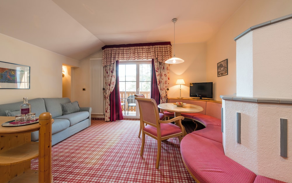 Family Apartment photo 1