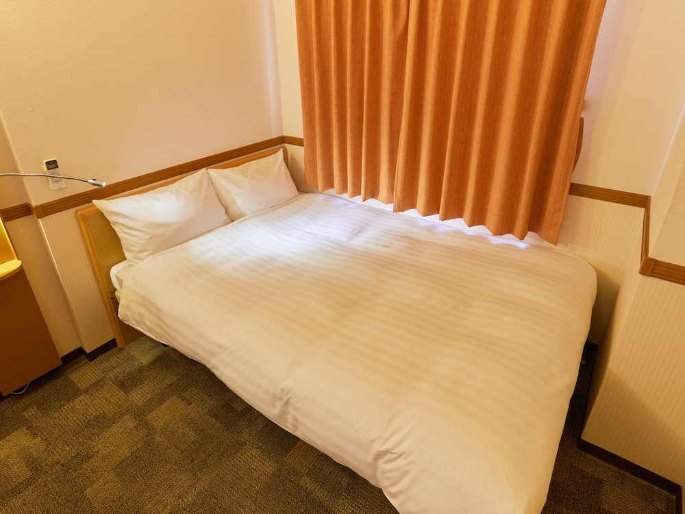 Economy Double Room, Non Smoking photo 3