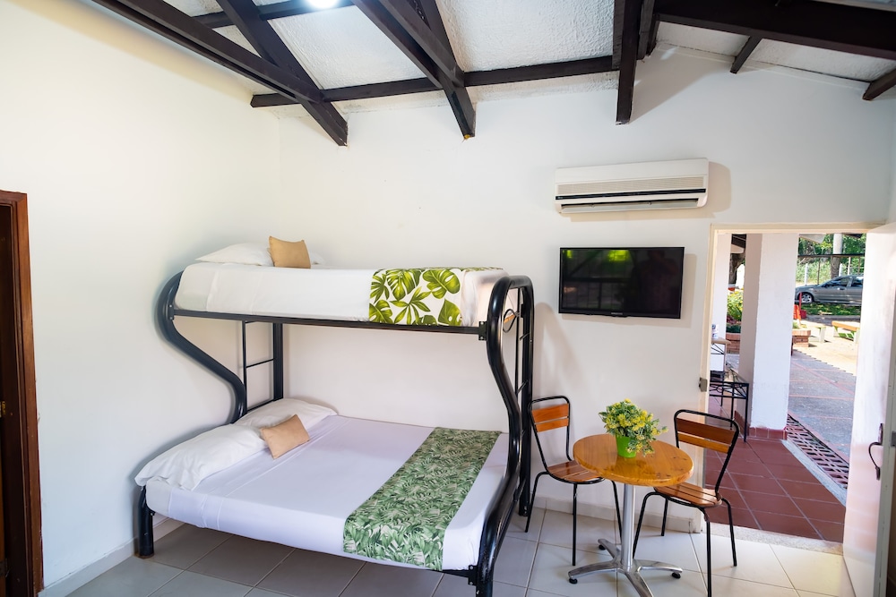 Triple Room photo 3