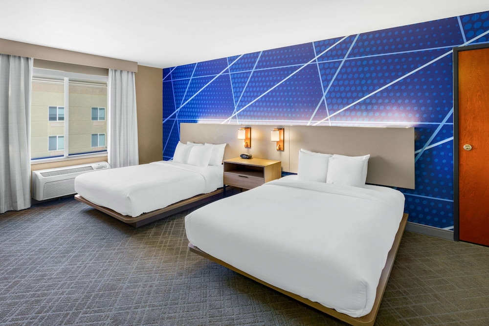 Suite, Multiple Beds, Accessible, Non Smoking - Photo 3