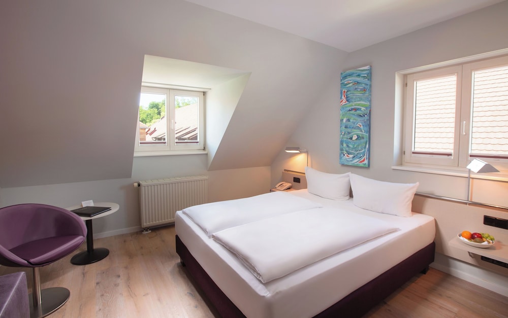 Classic Double Room, 1 Queen Bed