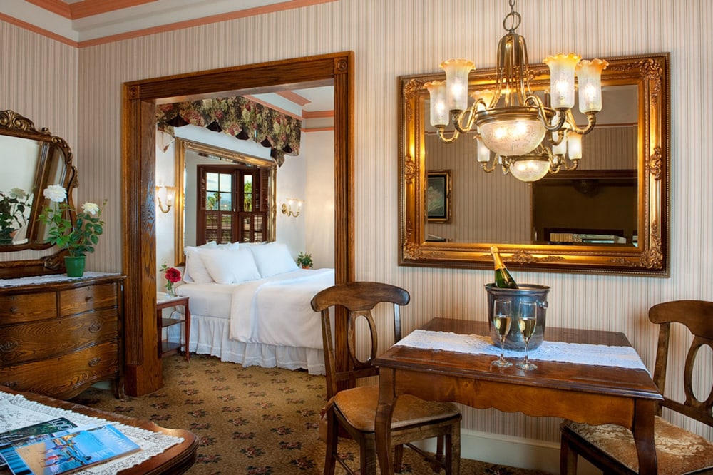 Room 4