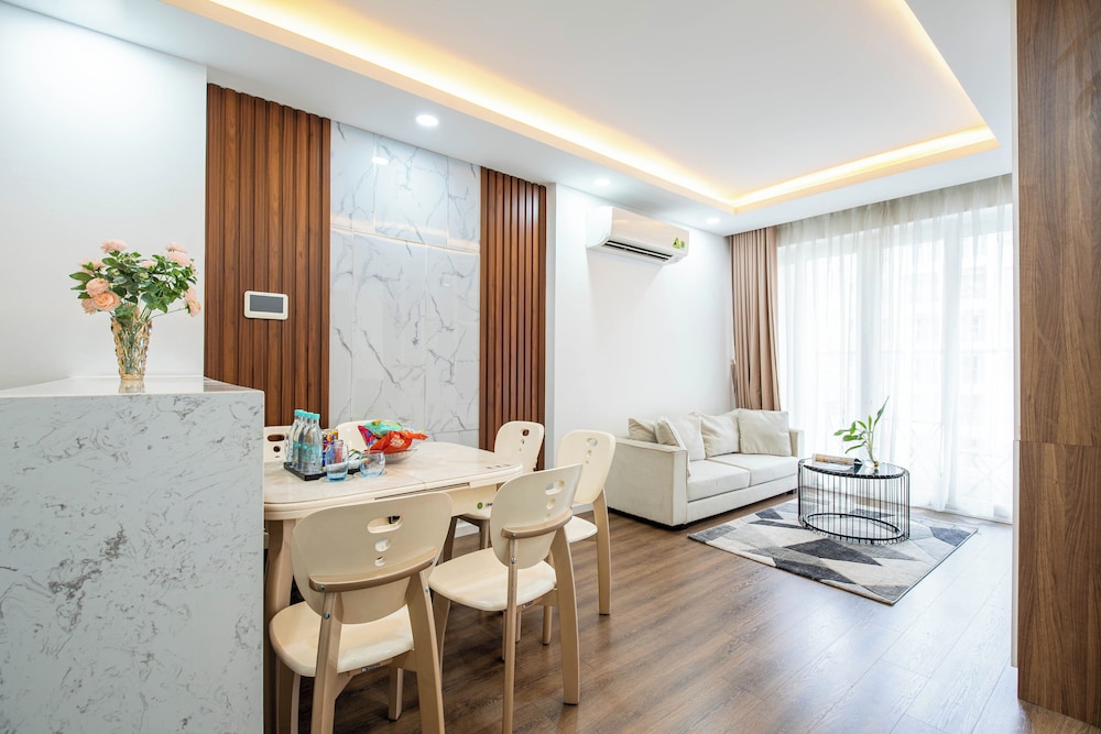 Presidential Suite, 2 Bedrooms, Pool View, Tower