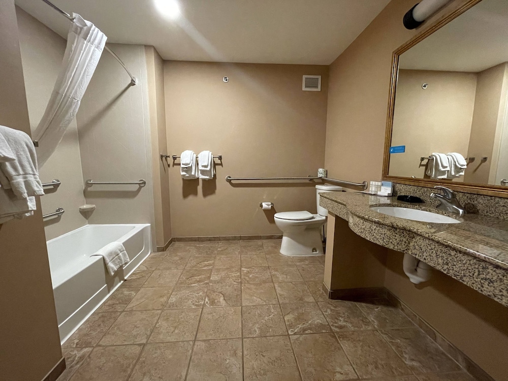 Room, 2 Queen Beds, Accessible, Non Smoking - Photo 4