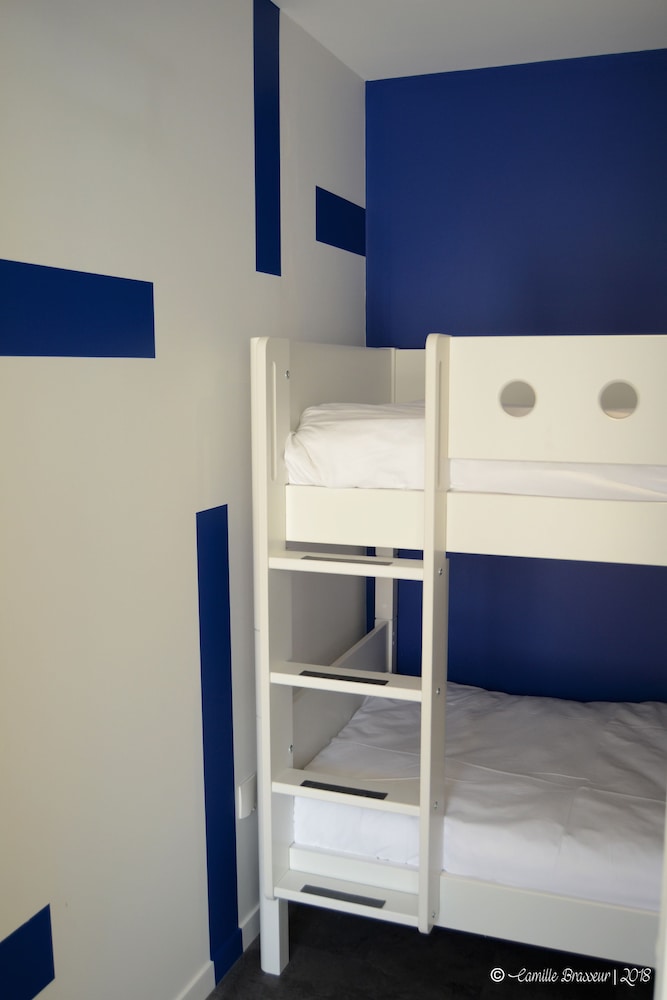 1 bedroom suite for 4 people with reduced mobility photo 3