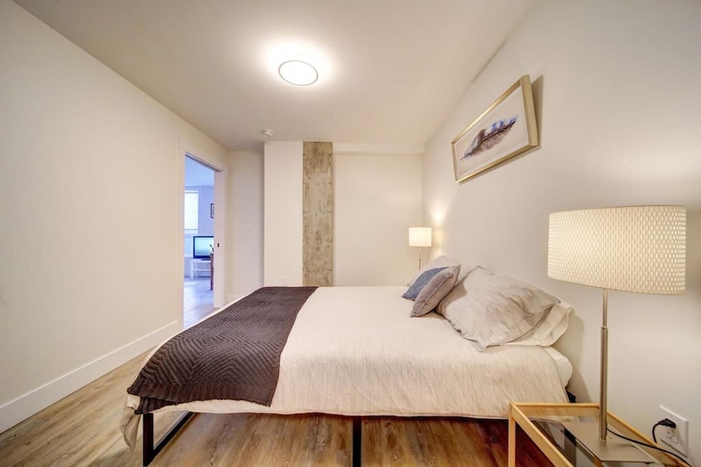 Luxurious Modern 2BR Condo Slps-5 Coffee AC Wifi, Billede 12