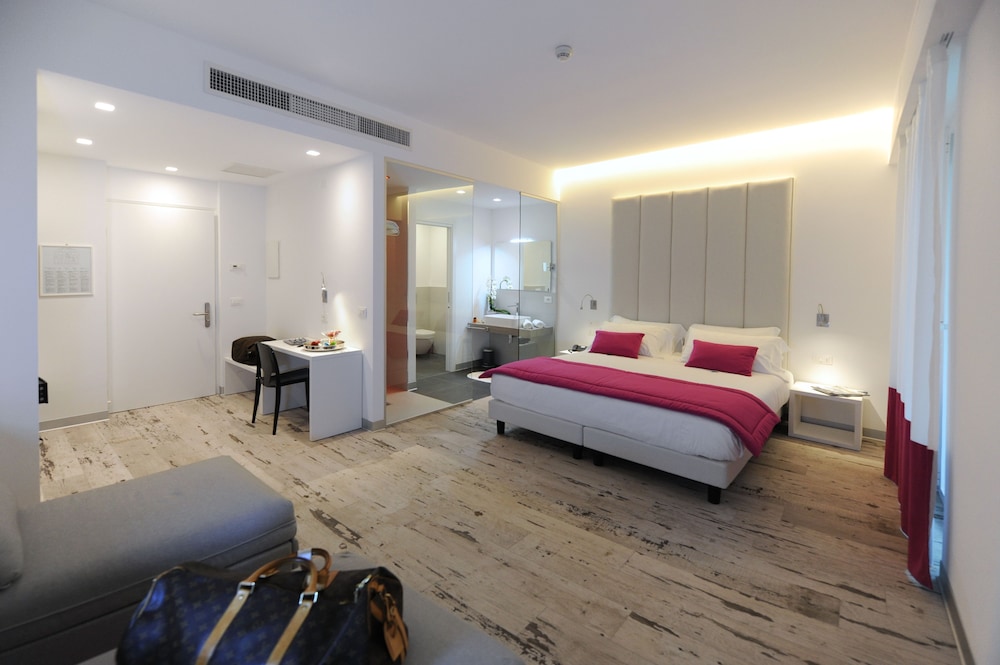 Junior Triple Room