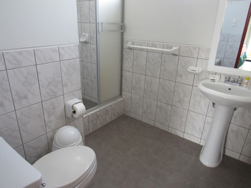 Deluxe Triple Room photo 3