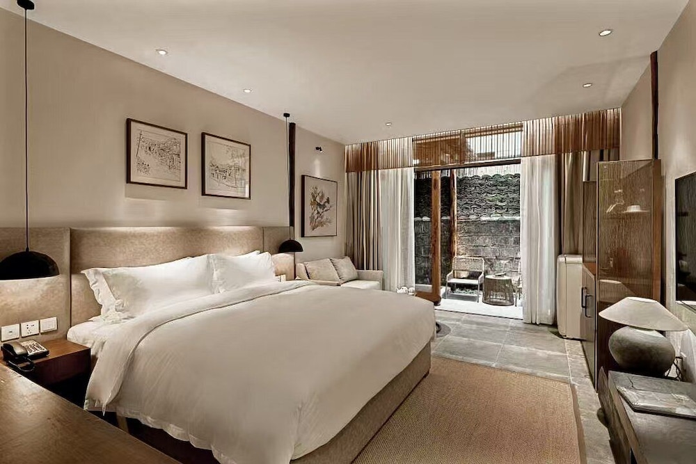 Romantic Double Room, Bathtub, Ground Floor